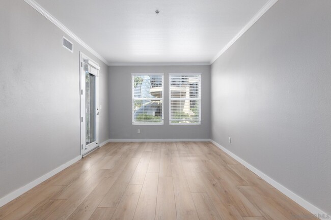 Building Photo - 350 K St