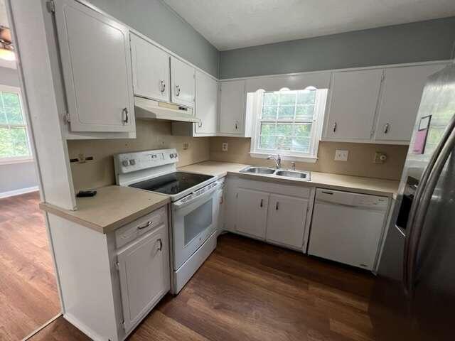 Building Photo - 1307 Autumn Hill Pl