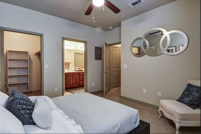 Amueblado 2 habitaciones - The Park at Chappell Hill