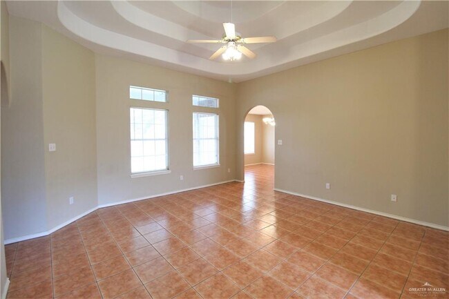 Foto del edificio - 3008 N Edison Ave
