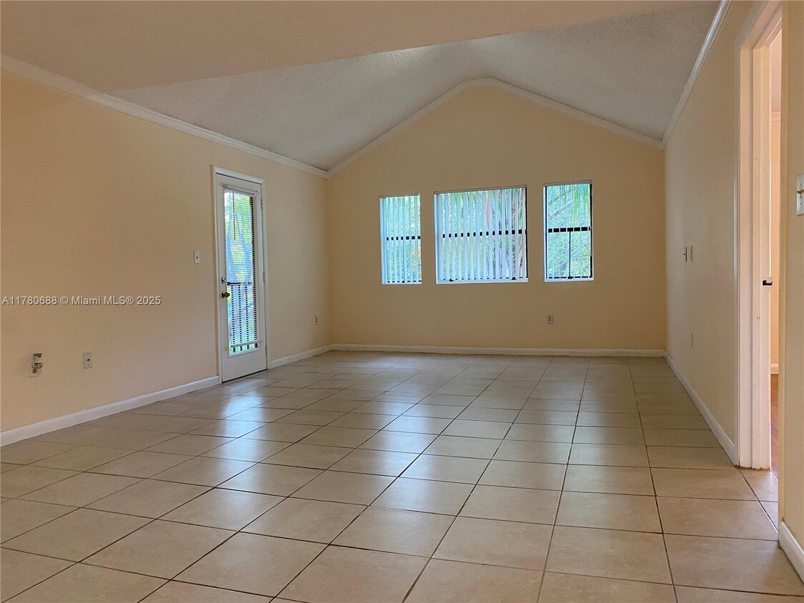 Foto principal - 10440 SW 156th Ct