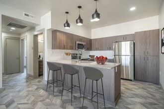 Building Photo - The Lofts on Broadway