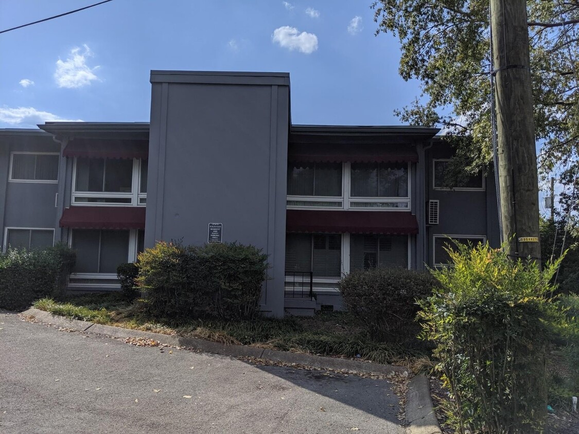 Primary Photo - 201 Acklen Park Dr