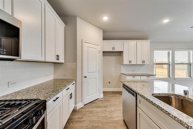 Building Photo - 3604 Lillian Ct