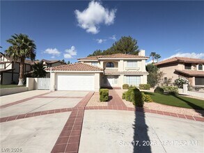 Building Photo - 2817 Crystal Cove Dr