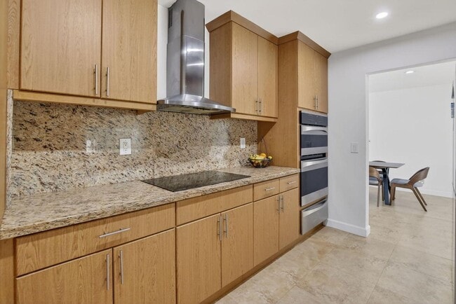 Photo - 7000 Plantation Rd House