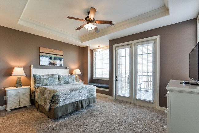 Interior Photo - The Cliff at Indian Point