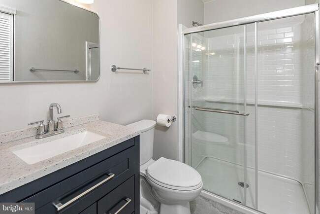 Foto del edificio - 56 Barberry Ct