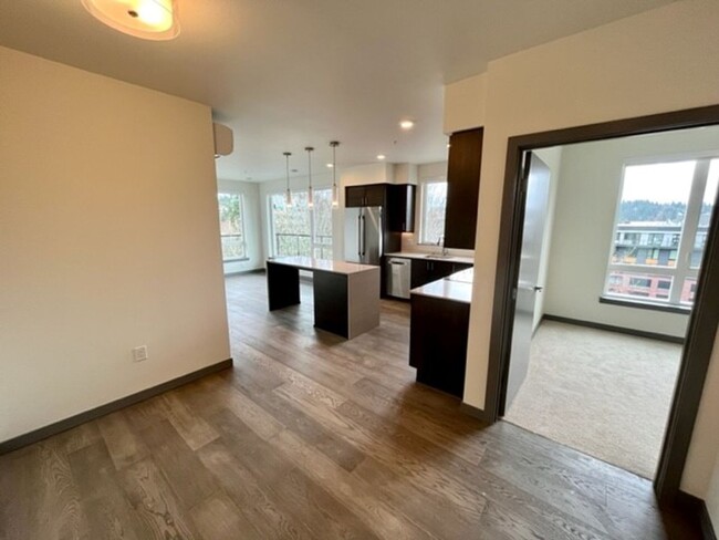 Foto del edificio - Jade Condominiums ~ Kirkland/Totem Lake