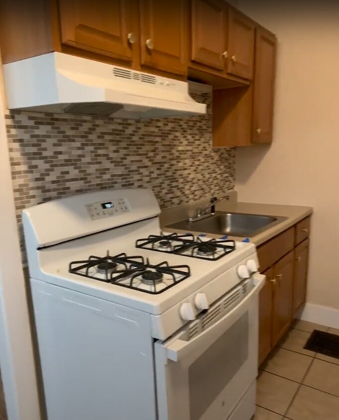 30 Butler Ave, Bridgeport, CT 06605 House Rental in Bridgeport, CT