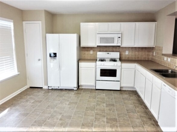 Building Photo - 4818 Bentonite Blvd