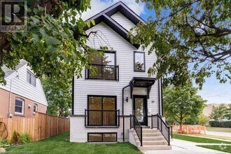 Building Photo - 29 Hadrian Dr