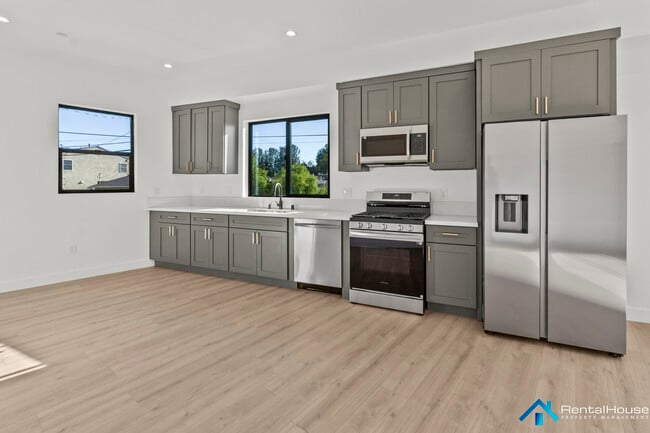 Foto del edificio - 2821 Avenel St