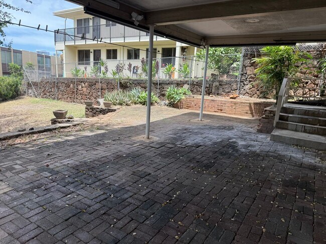 Foto del edificio - Prime location in the heart of Makiki 2 Be...