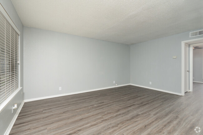 1BR, 1BA - 750SF | A1 - Whisperwind Apartments