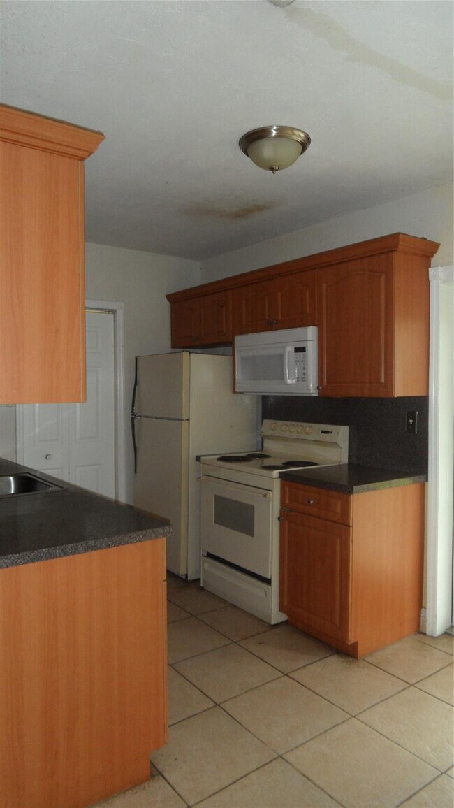 Foto del edificio - 700 N 70th Ave