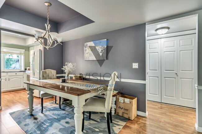 Foto del edificio - 5761 S Waterbury Cir