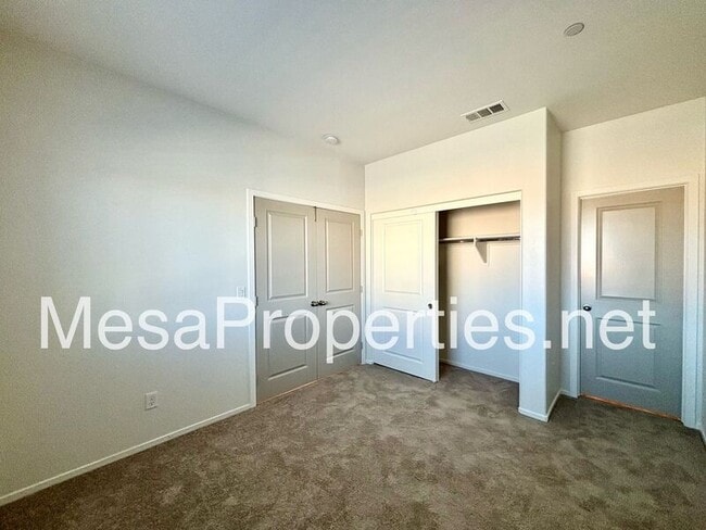 Building Photo - 15387 Patton St