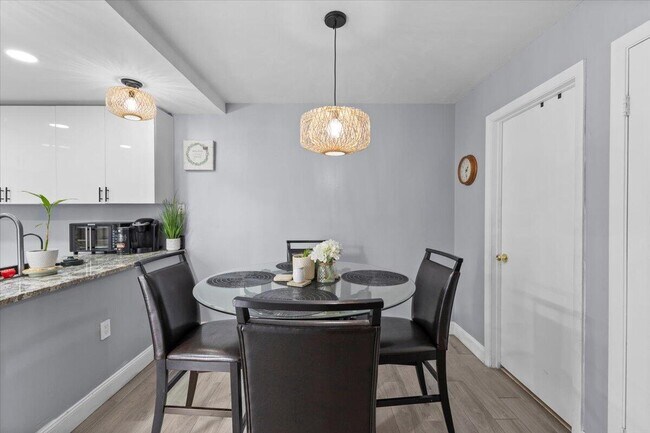 Foto del edificio - 2704 27th Way