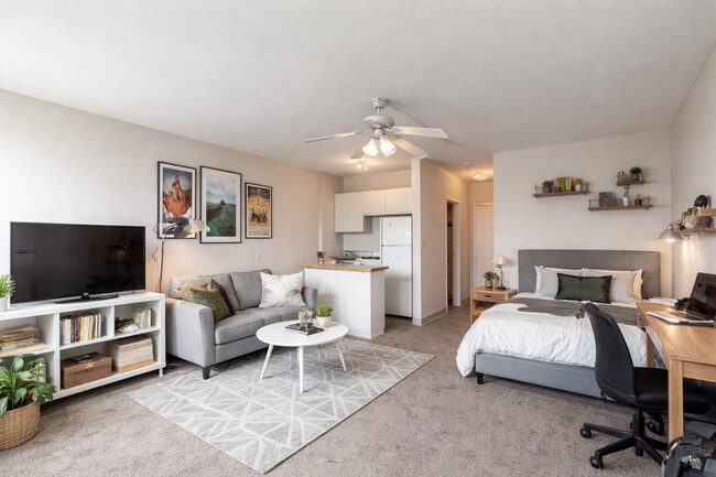 Building Photo - Stadium Village Apartments