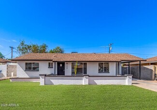 Building Photo - 1238 E Vine Ave