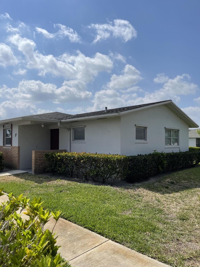 Foto del edificio - 2731 Emory Dr W