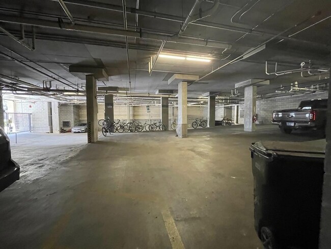 Foto del edificio - 910 W 25th St