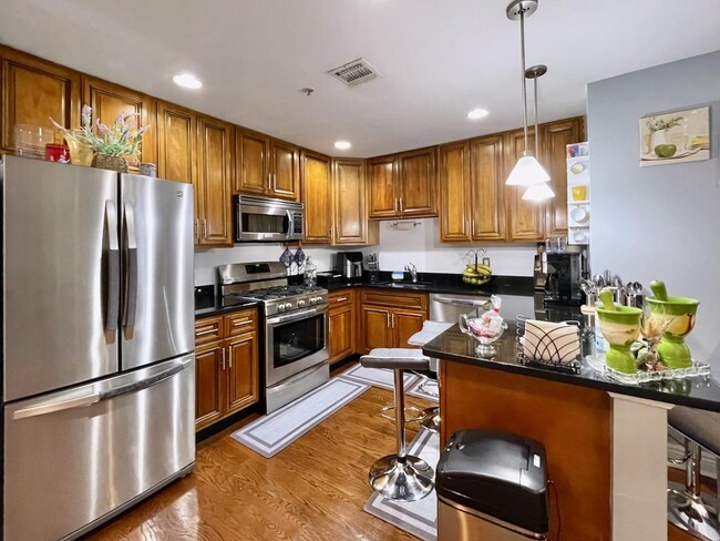 Foto del edificio - 544 28th St