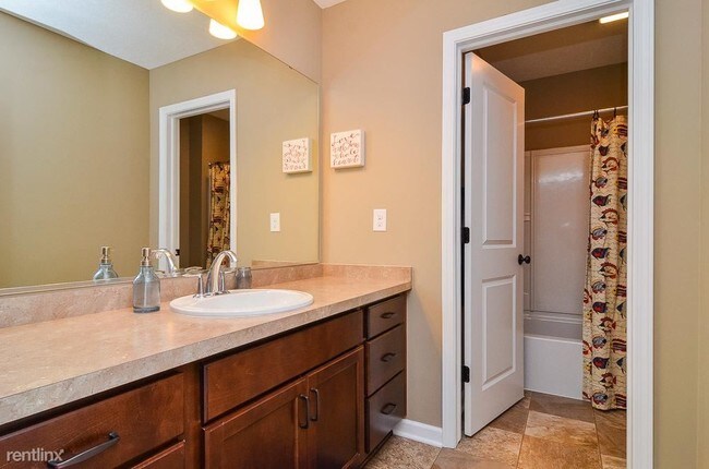 Building Photo - 3994 Sunshine Peak Dr