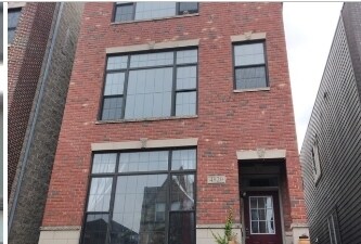 Unidad 2 - 4820 S Champlain Ave