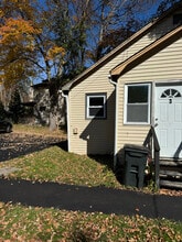 Building Photo - 27 Hillside Ave