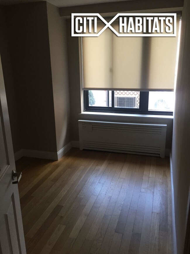 Foto del edificio - 784 Columbus Ave