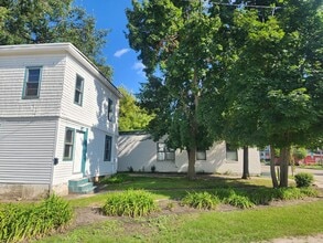 Building Photo - 201 S Baldwin St