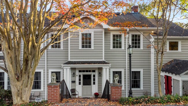 Foto del edificio - 4 Ansley Dr NE