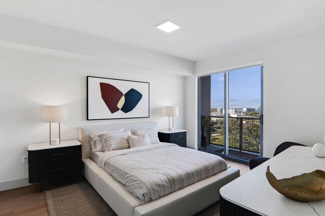 Building Photo - Bread Building