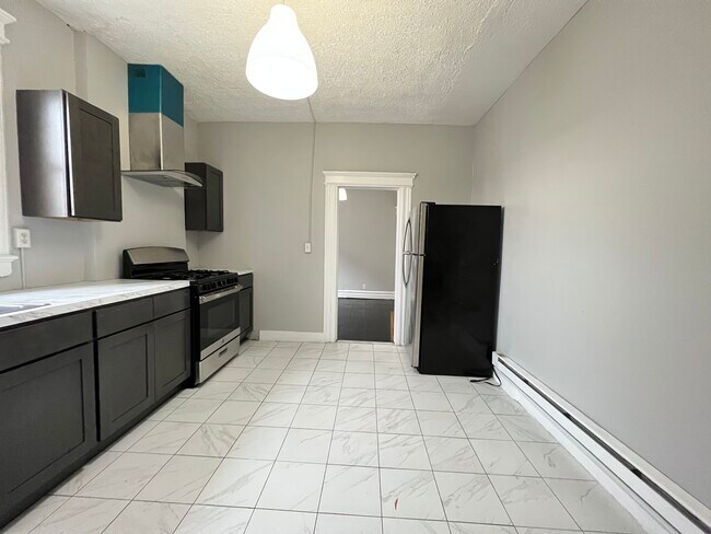 533 4th St Unit 8 - 531 4th St