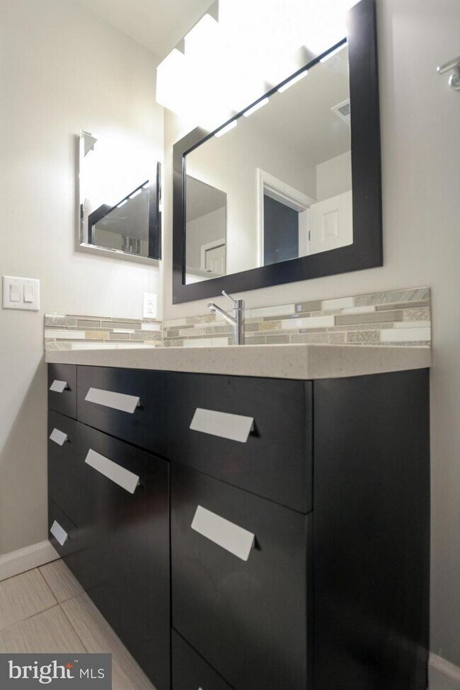 Building Photo - 1804 Whistling Duck Dr
