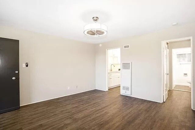 Foto del edificio - 148 W Maple St
