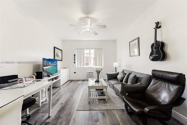 Foto del edificio - 1227 Euclid Ave