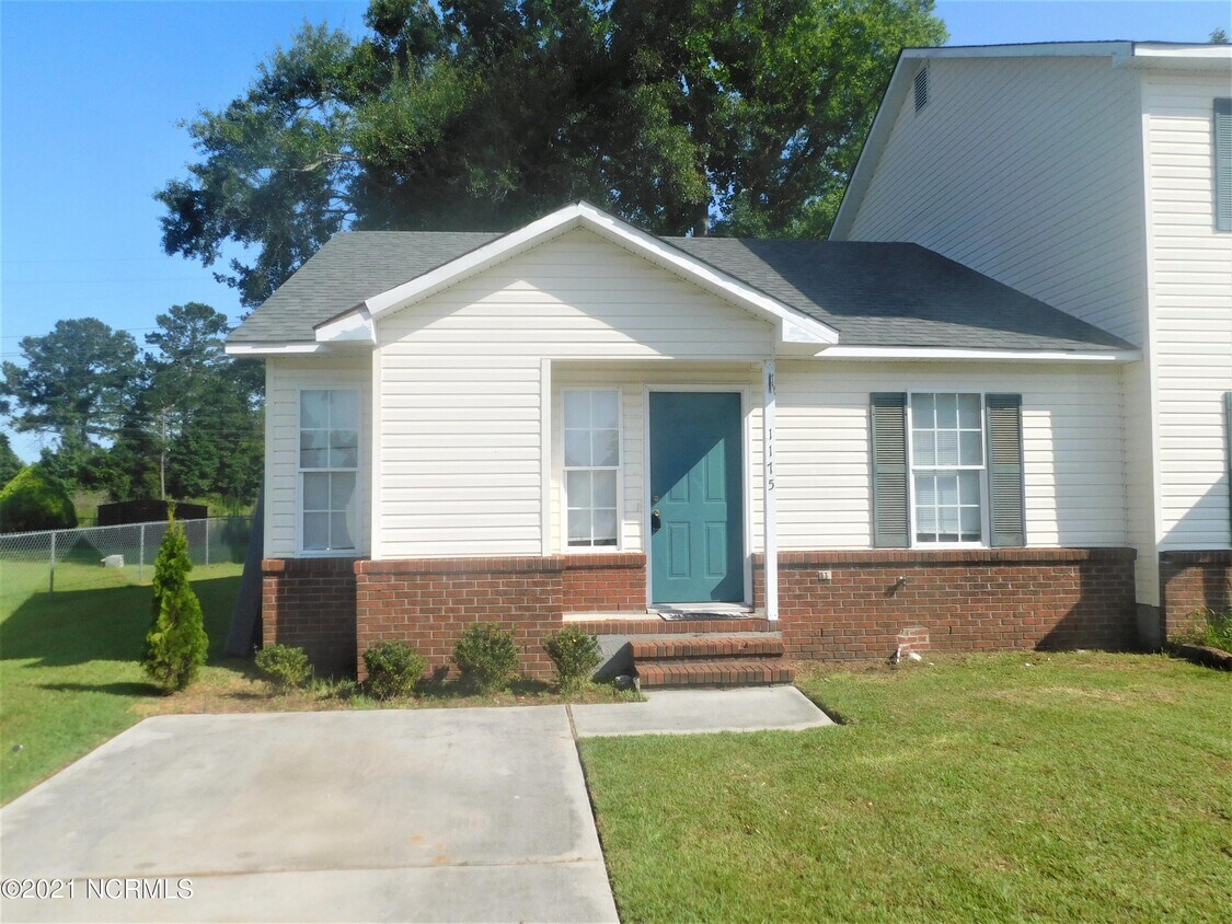 1175 Pueblo Dr, Jacksonville, NC 28546 Townhome Rentals in Jacksonville NC
