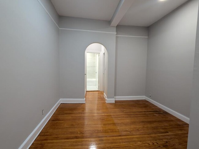 Building Photo - 2 bedroom in New York NY 10022