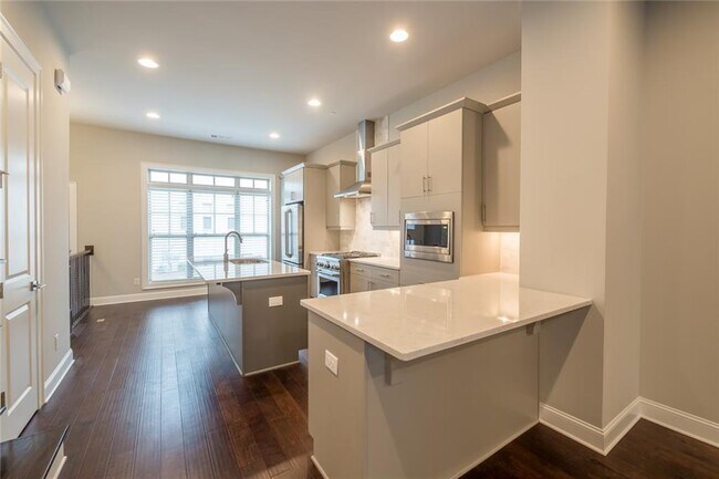 Building Photo - 4216 Deming Cir