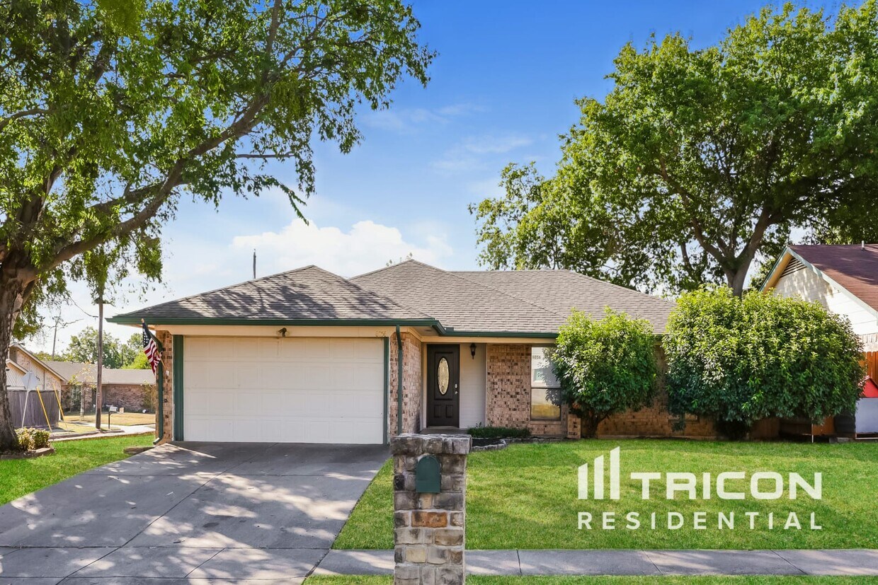 Foto principal - 6056 Birchhill Rd