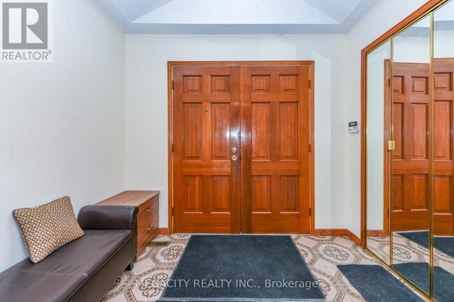 Building Photo - 27 Kiskadee Dr