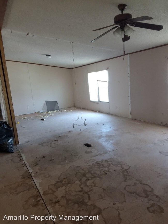 Building Photo - 3 br, 2 bath House - 4613 Tank