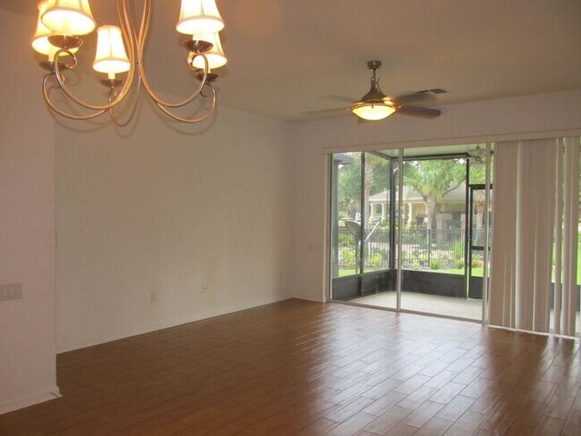 Building Photo - TERRIFIC 3 BDRM TOWNHOUSE FOR RENT IN GATE...