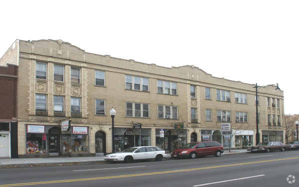 Building Photo - 6049-6059 W Irving Park Rd