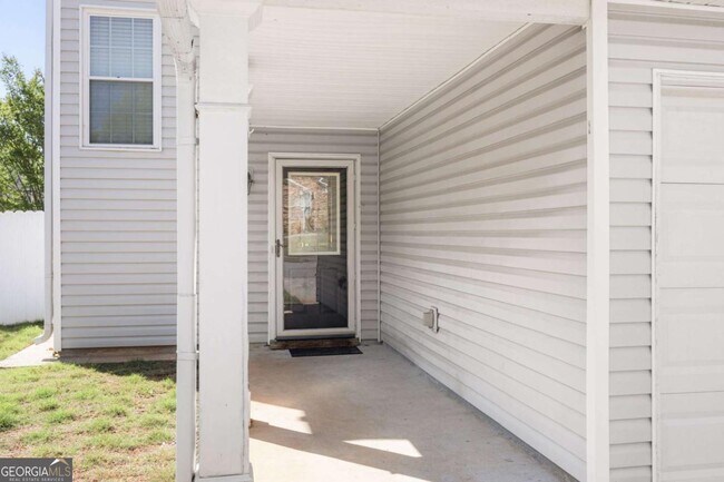 Foto del edificio - 3121 Lily Way NW