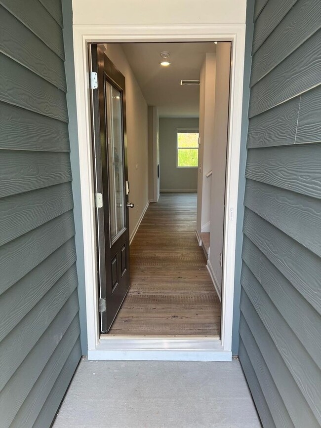 Foto del edificio - Charming 3BR Townhome in Dawsonville