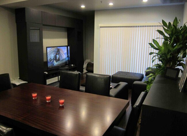 Foto del edificio - 11124 Burbank Blvd